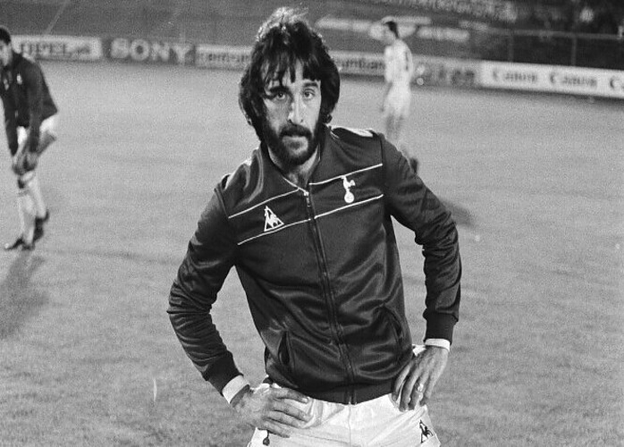 Ricky Villa, Tottenham Hotspur