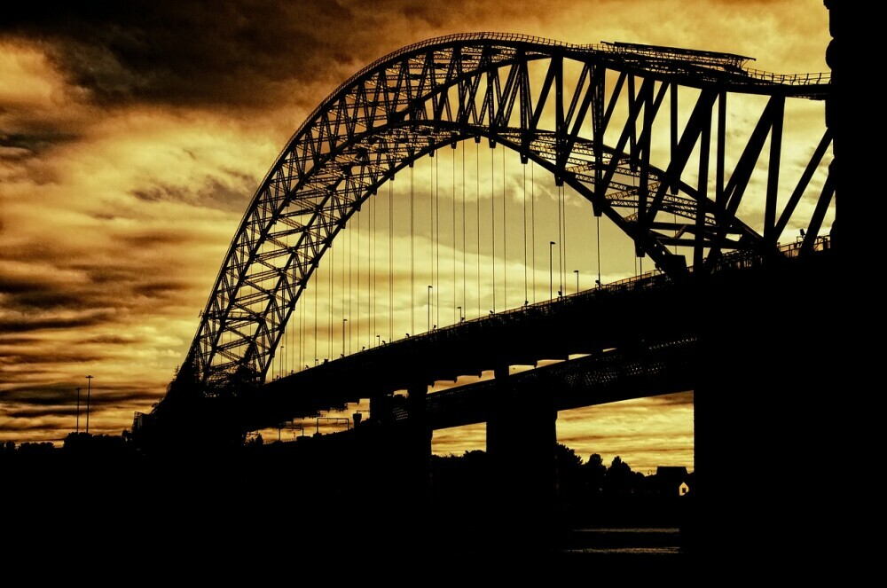 SIlver Jubilee Bridge, a.k.a., Runcorn Bridge at dusk SIlver Jubilee Bridge, a.k.a., Runcorn Bridge at dusk
