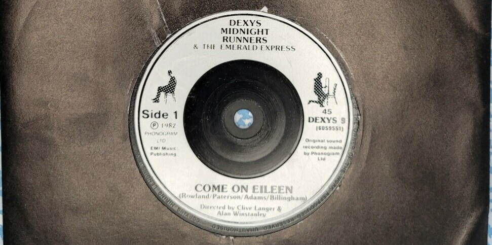 Dexy's Midnight Runners & The Emerald Express Come on Eileen on 7 inch Dexy's Midnight Runners & The Emerald Express Come on Eileen on 7 inch